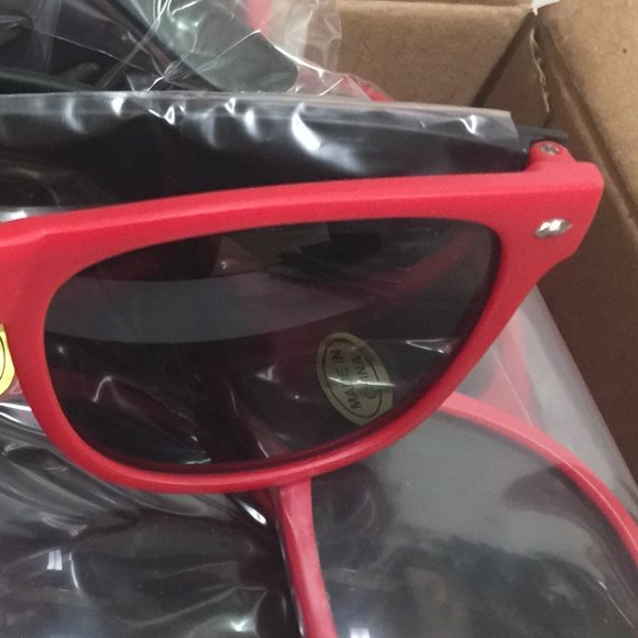 Sunglasses Red Apple Ale Promotion 12 Pair - Picture 10 of 11
